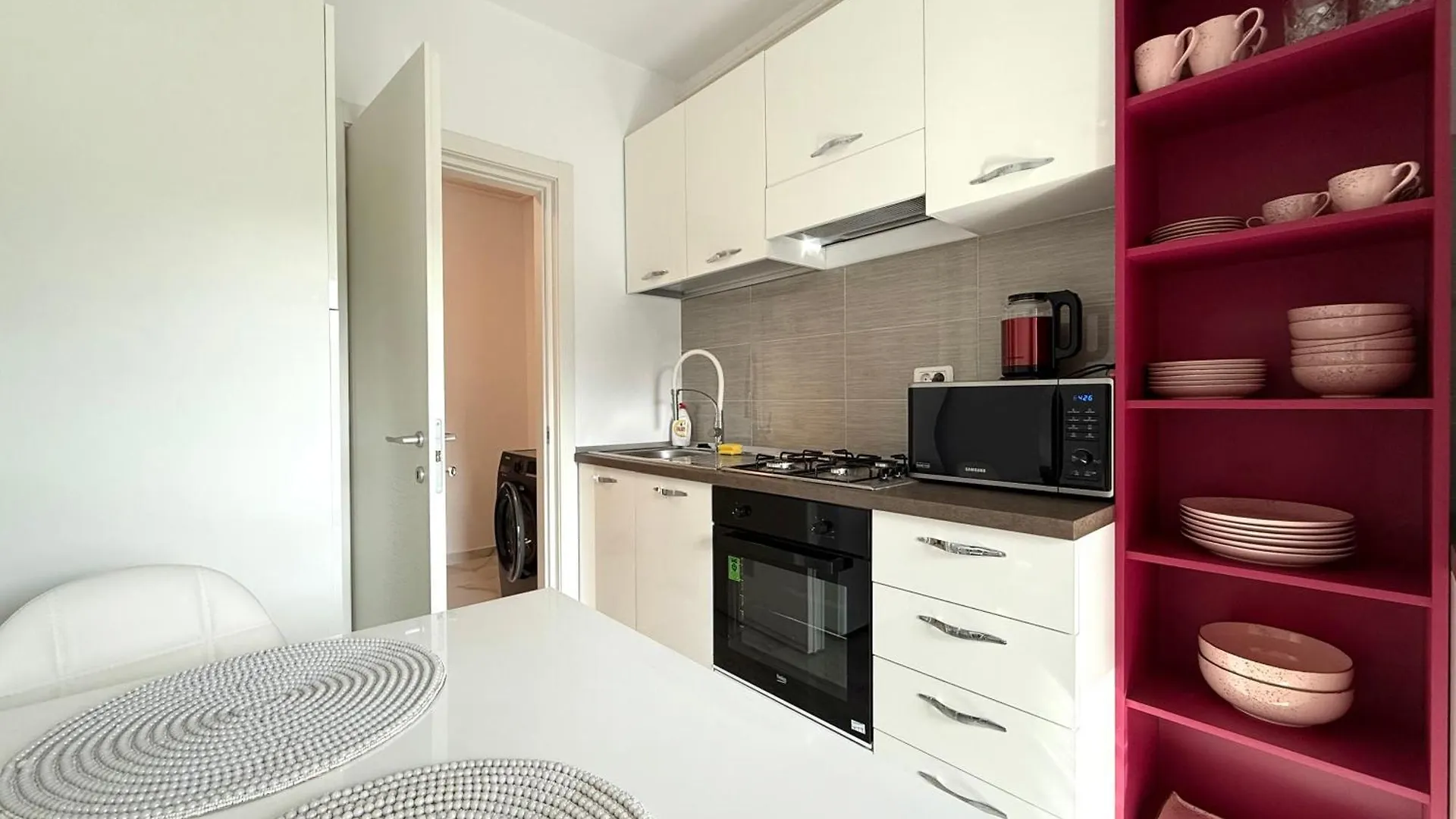 Studio Plaza Faza 2 Bucharest Apartment