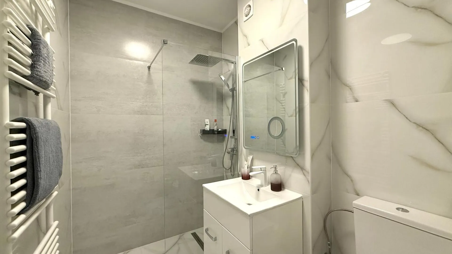 Studio Plaza Faza 2 Bucharest