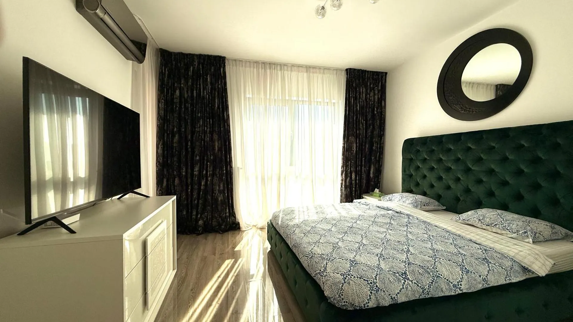Studio Plaza Faza 2 Bucharest